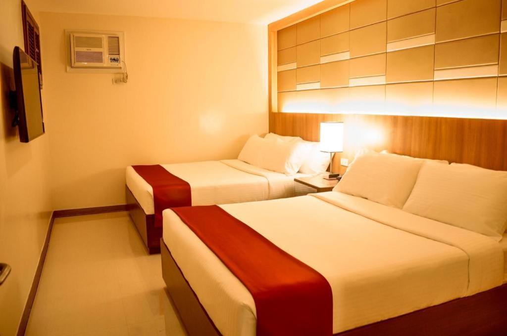 Hotel Veniz - Session Baguio City Ngoại thất bức ảnh