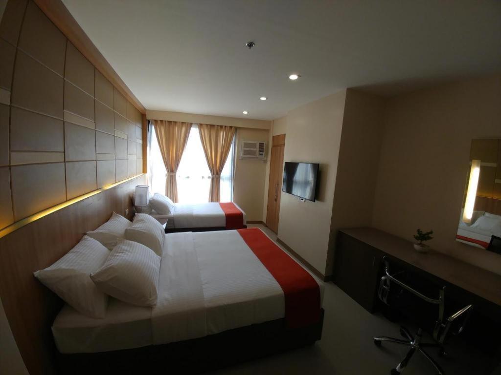 Hotel Veniz - Session Baguio City Ngoại thất bức ảnh